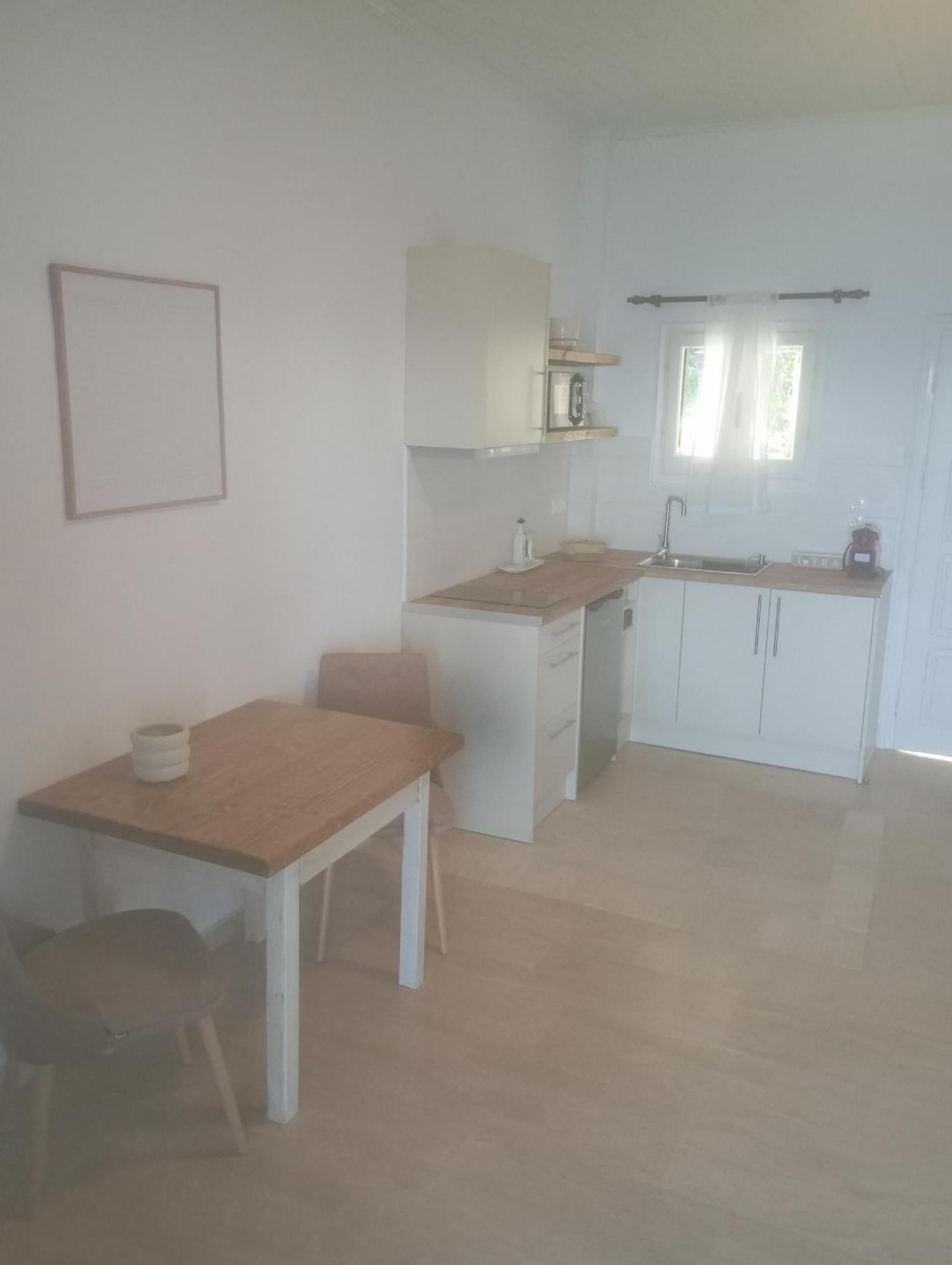 Aliki Studios Vukarí Kültér fotó